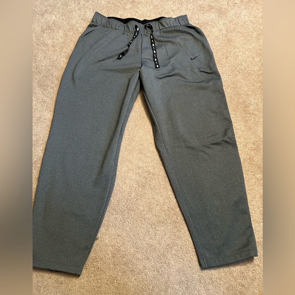 Nike Women’s Dark Gray Athletic Jogger Pants